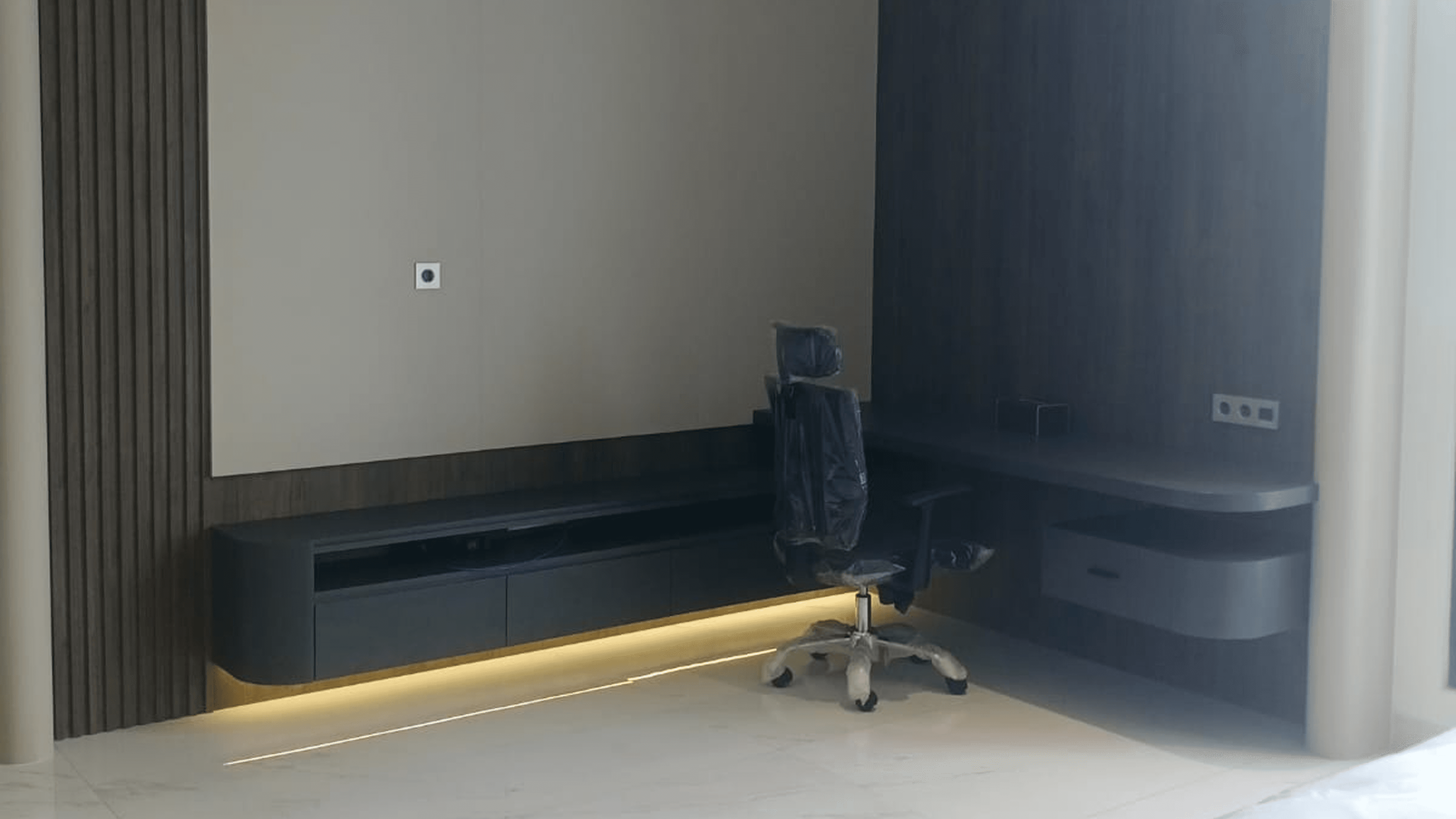 Interior Ruang Kerja